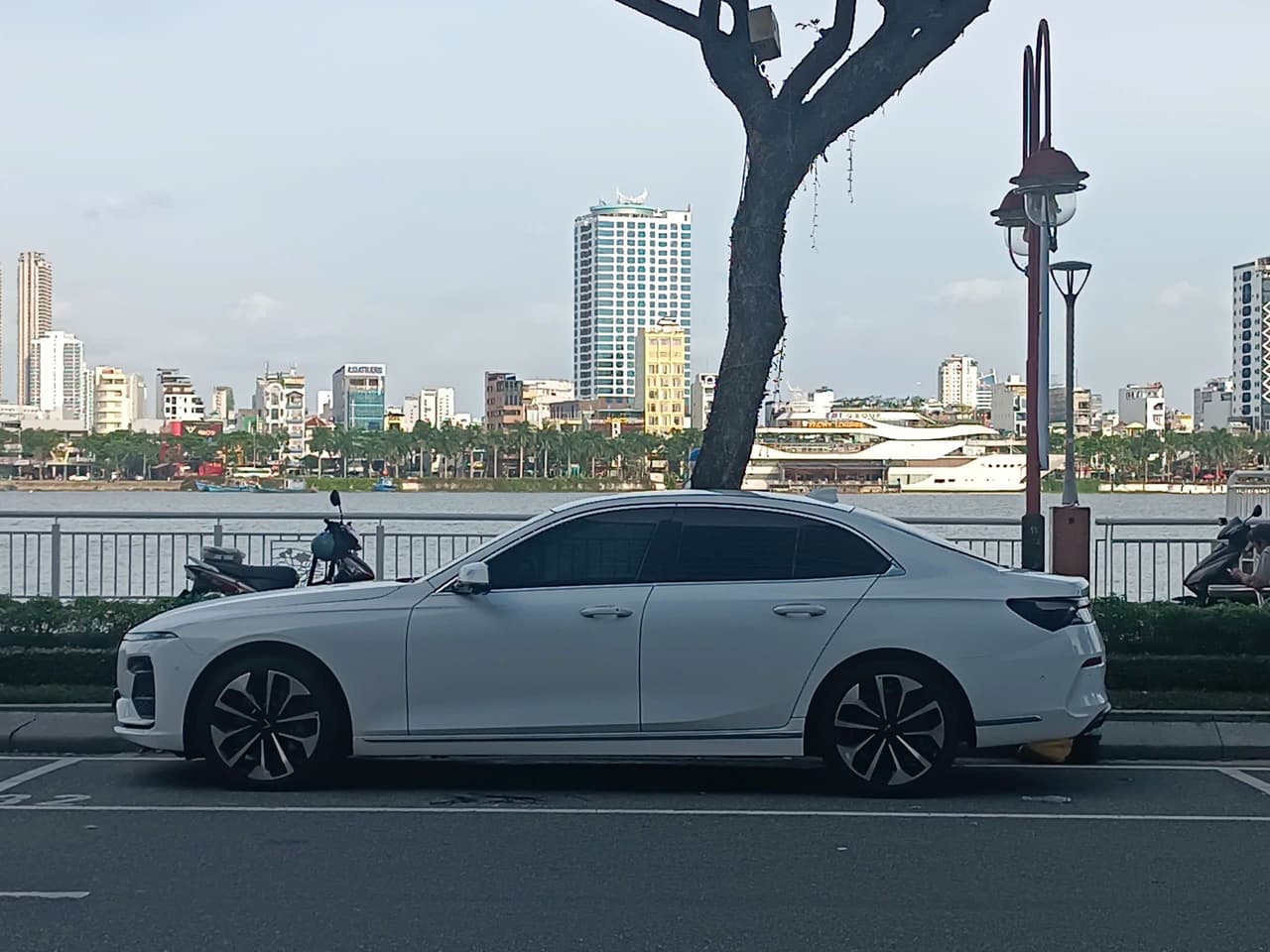 Hình ảnh 4 Image 4